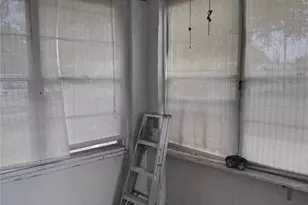 128 Center St, Winter Haven, FL 33880 - Photo 4