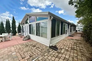 205 Pansy St, Davenport, FL 33837 - Photo 2