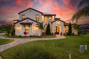 2398 Heritage Lakes Dr, Lakeland, FL 33803 - Photo 2