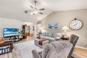 510 Eastlake Dr, Haines City, FL 33844 - Photo 12