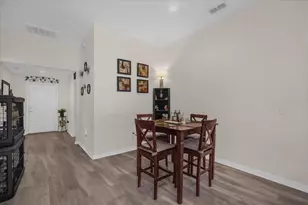 272 Arbuthnot St, Winter Haven, FL 33881 - Photo 6