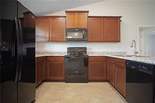 1217 Forest Hills Dr, Haines City, FL 33844 - Photo 6
