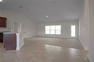 1217 Forest Hills Dr, Haines City, FL 33844 - Photo 10