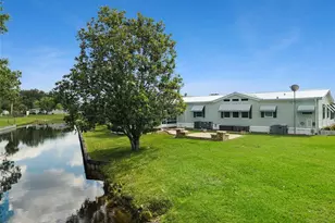 5274 Island View Cir N, Polk City, FL 33868 - Photo 46