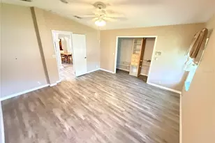 5274 Island View Cir N, Polk City, FL 33868 - Photo 28