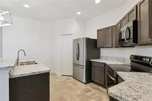 305 Arbuthnot St, Winter Haven, FL 33881 - Photo 2
