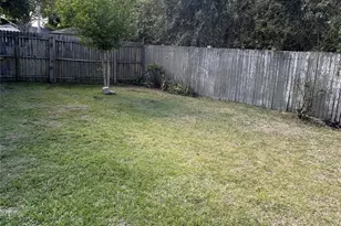 1715 Sandalwood Cir SW, Winter Haven, FL 33880 - Photo 4