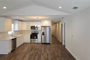 853 Ave R NE, Winter Haven, FL 33881 - Photo 2