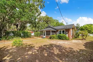 1104 Lake Ave, Haines City, FL 33844 - Photo 2