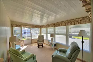117 Holiday Ln, Auburndale, FL 33823 - Photo 16