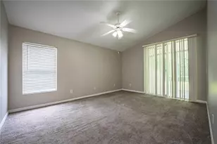 10458 Lucaya Dr, Tampa, FL 33647 - Photo 32