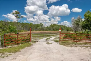 991 Bay Ct, Frostproof, FL 33843 - Photo 28