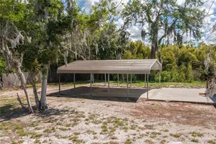991 Bay Ct, Frostproof, FL 33843 - Photo 4