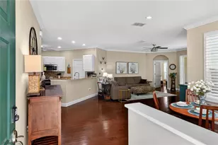 612 Grasslands Village Cir, Lakeland, FL 33803 - Photo 14