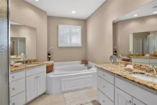612 Grasslands Village Cir, Lakeland, FL 33803 - Photo 20