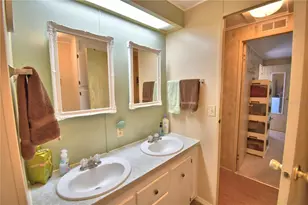 4253 Cedarwood St, Winter Haven, FL 33880 - Photo 30