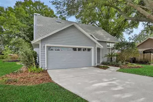 1133 Colony Arms Ct, Lakeland, FL 33813 - Photo 2