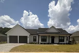 1787 Lakehill Dr, Winter Haven, FL 33884 - Photo 2