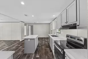 1909 Pleasure Dr, Holiday, FL 34691 - Photo 16