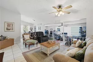 407 S 12th St, Lake Wales, FL 33853 - Photo 2