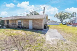 709 Mosley Rd, Lake Alfred, FL 33850 - Photo 2