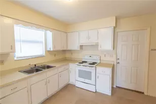 709 Mosley Rd, Lake Alfred, FL 33850 - Photo 6