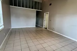 267 Lake Thomas Dr, Winter Haven, FL 33880 - Photo 2