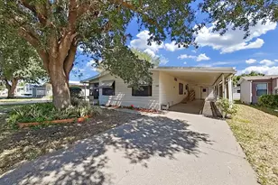 1688 Foxway Dr, Lakeland, FL 33810 - Photo 2
