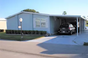 94 Newcastle Blvd, Haines City, FL 33844 - Photo 2