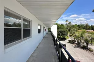 100 El Camino Dr, Winter Haven, FL 33884 - Photo 2