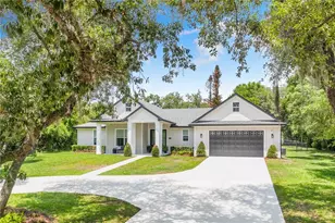 1 Pine Forest Dr, Haines City, FL 33844 - Photo 2