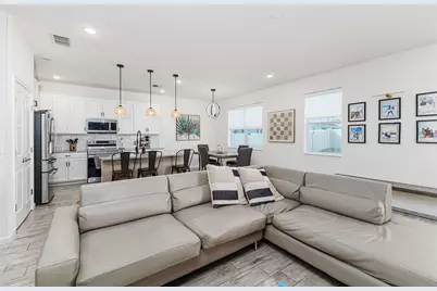 813 Grazie Loop, Davenport, FL 33837 - Photo 16