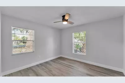 201 E Pine Street, Davenport, FL 33837 - Photo 16