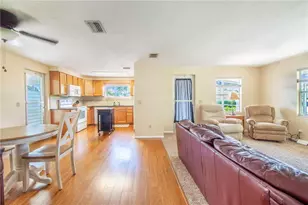 31 Woodland Cir, Haines City, FL 33844 - Photo 10