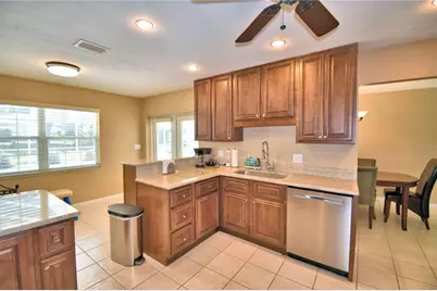 4208 Thomas Wood Lane, Winter Haven, FL 33880 - Photo 8