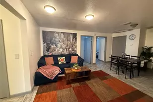 907 N Wabash Ave, Lakeland, FL 33815 - Photo 4