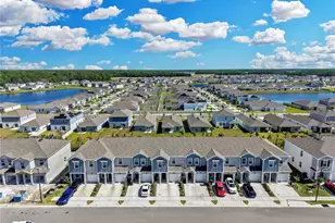 2537 Skyline Loop, Kissimmee, FL 34758 - Photo 2