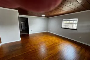 1407 28th St NW, Winter Haven, FL 33881 - Photo 2