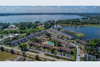 900 Avenue Z SE #D6, Winter Haven, FL 33880 - Photo 2