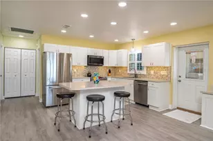 10742 W Beach Pkwy, Lake Wales, FL 33898 - Photo 14