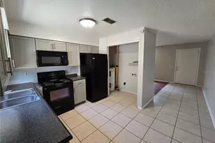 5667 Struthers Ct, Winter Haven, FL 33884 - Photo 6