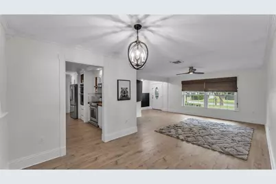4301 Orangewood Loop E, Lakeland, FL 33813 - Photo 18