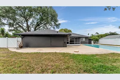 4301 Orangewood Loop E, Lakeland, FL 33813 - Photo 36