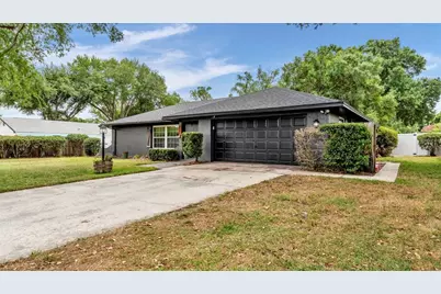 4301 Orangewood Loop E, Lakeland, FL 33813 - Photo 2