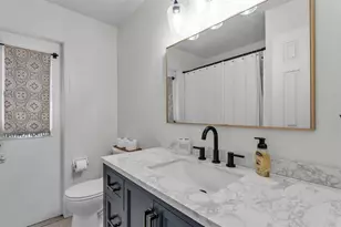4301 Orangewood Loop E, Lakeland, FL 33813 - Photo 26