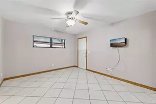 1041 Country Lake Cir, Lake Wales, FL 33898 - Photo 16