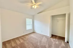 502 Viola Dr, Davenport, FL 33837 - Photo 40
