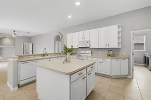 1416 Grand Reserve Dr, Davenport, FL 33837 - Photo 12