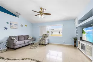 2590 Abbotsford St, North Port, FL 34287 - Photo 18