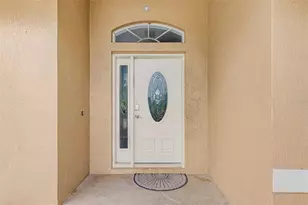 2590 Abbotsford St, North Port, FL 34287 - Photo 4